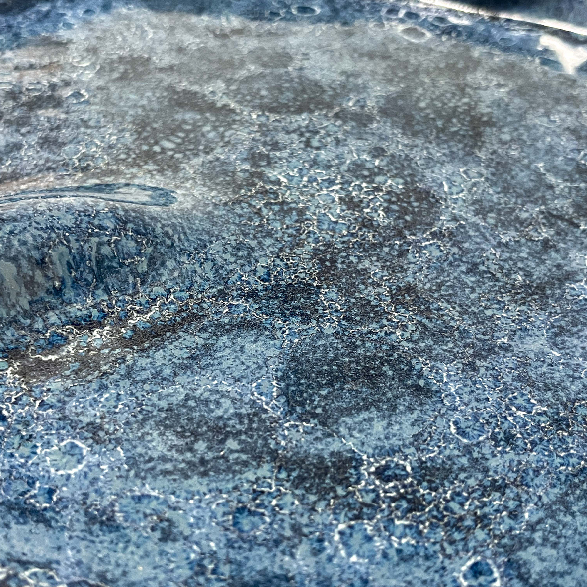 GRAND PLAT COLLECTION "ÉCUME" ET SON RAMEQUIN ASSORTI – Image 5