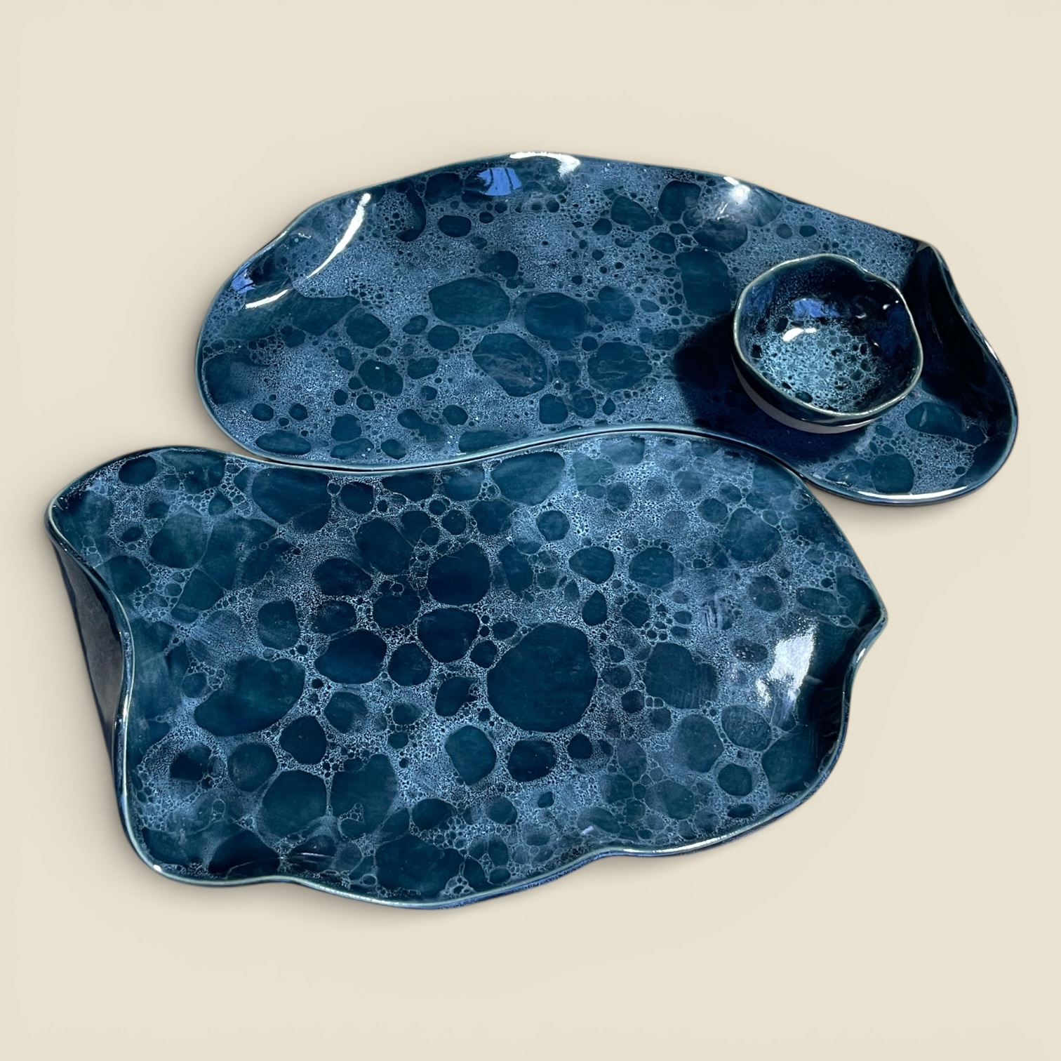 Grand plat apéritif DUO collection "Écume" et son ramequin assorti – Image 7